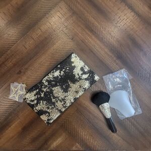 MAC Makeup Bag and Blush Brush New Black and Gold